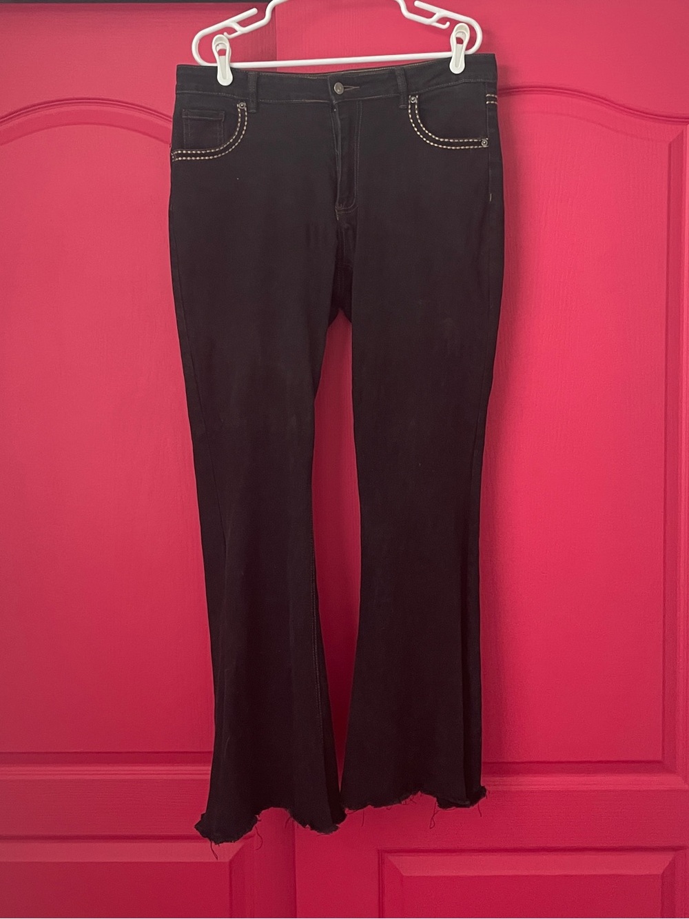 SEXY BLACK JEANS